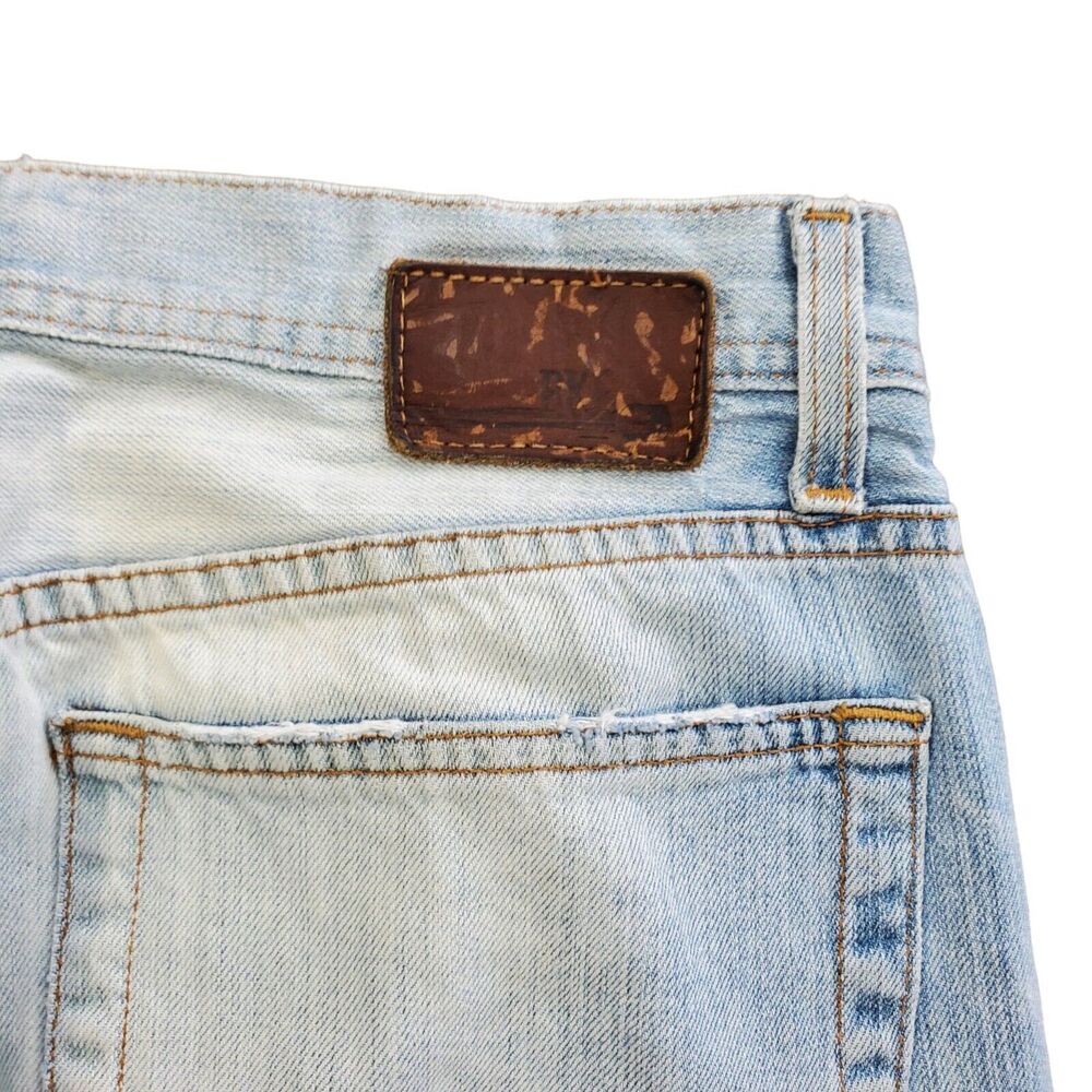 BKE 67 Jeans AUSTIN Mens 32 Lite Blue Short Casual Stone Regular Denim Outdoor - Picture 7 of 8